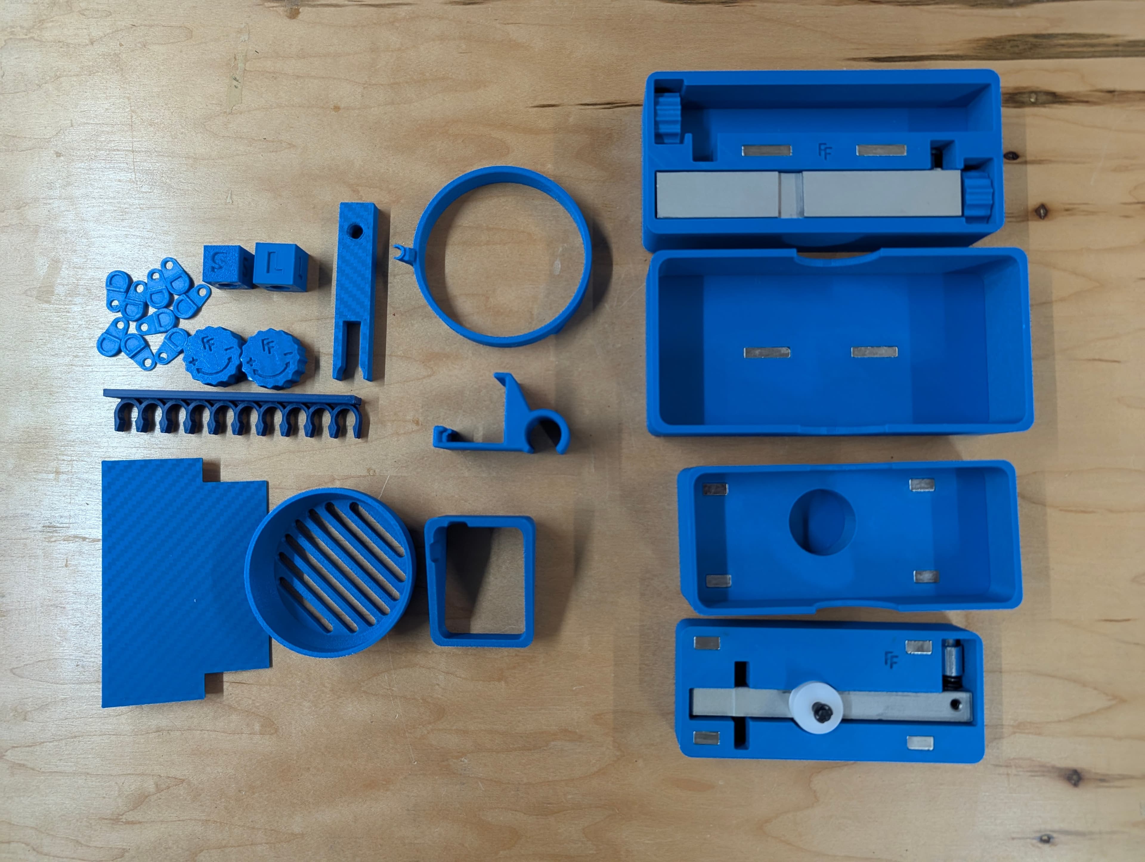 Dillon 550 Essentials Pack — Primer Bar Case + Two Bar Powder Box + Accessory Pack