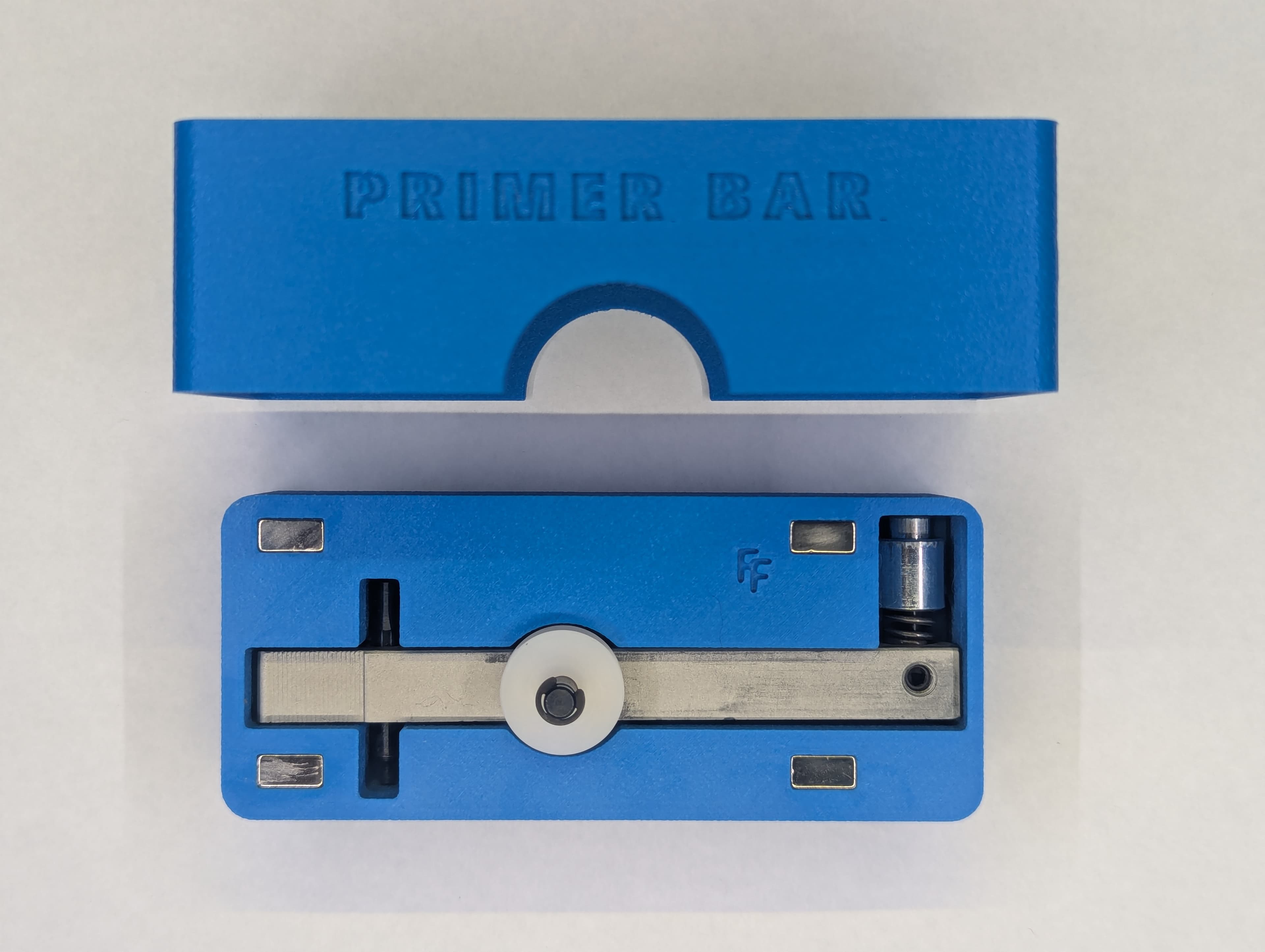 Dillon 550C Primer Bar Protective Case With Magnetic Closure
